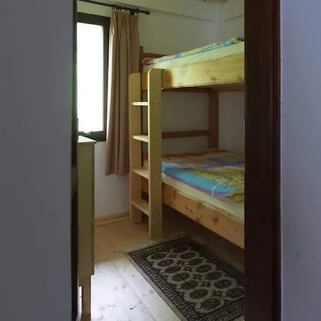 Apartment Apartma Mlekuz *