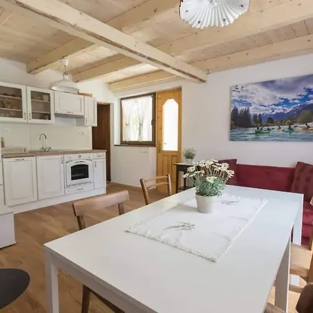 Apartma Mlekuz *