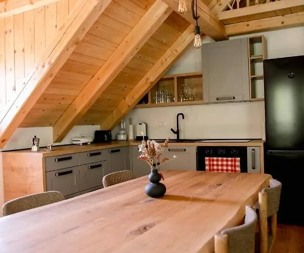 Apartma Mlekuz Lägenhet Bovec